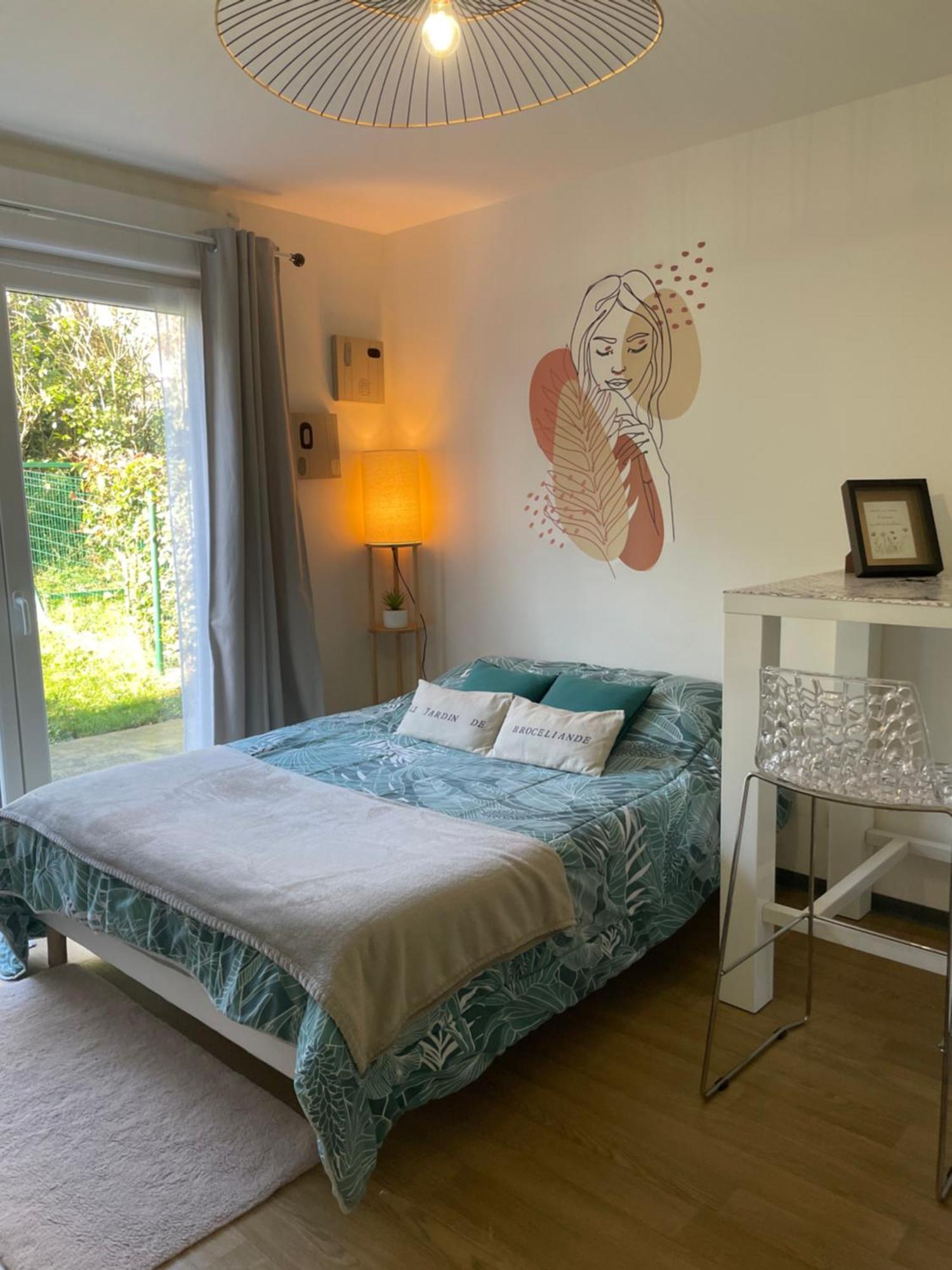 Le Jardin De Broceliande Apartman Ploërmel Kültér fotó